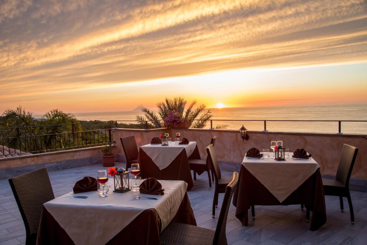 Hotel Cannamele Resort Parghelia Bagian luar foto