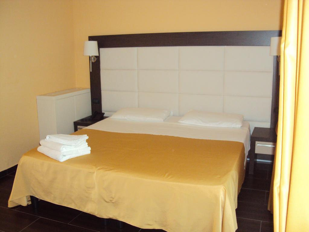 Hotel Cannamele Resort Parghelia Bagian luar foto