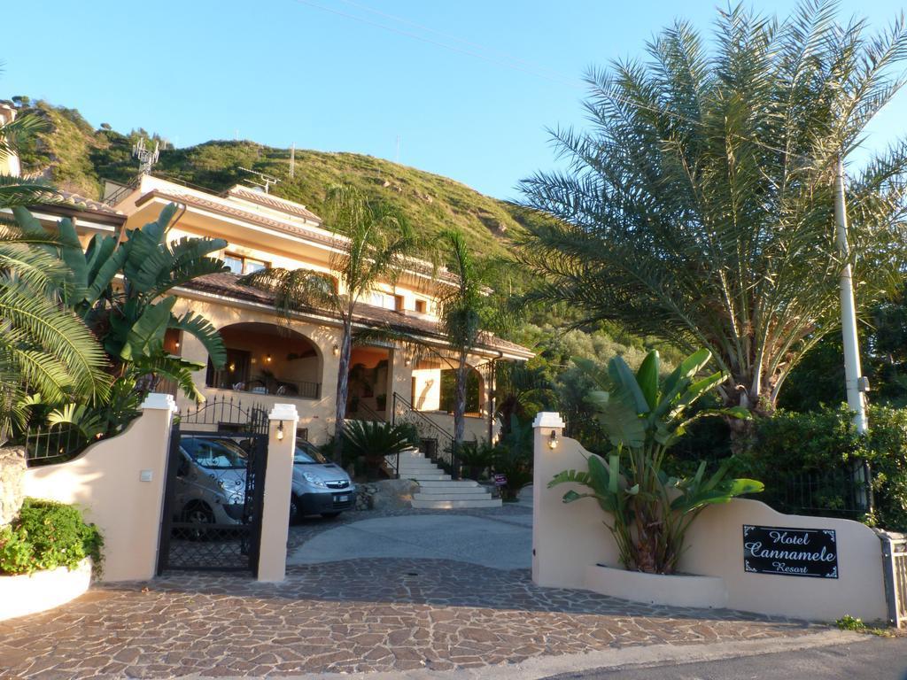 Hotel Cannamele Resort Parghelia Bagian luar foto
